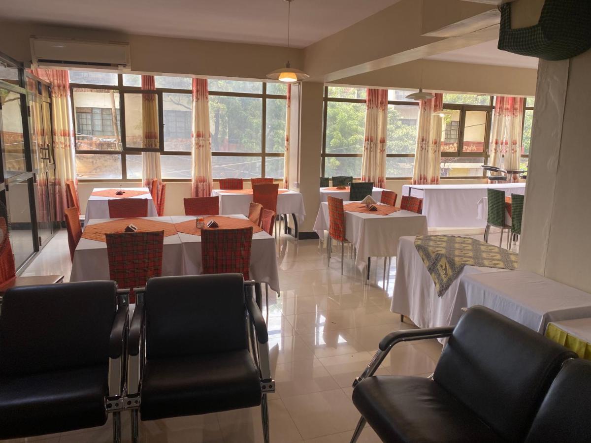 Panama Inn Моші Екстер'єр фото