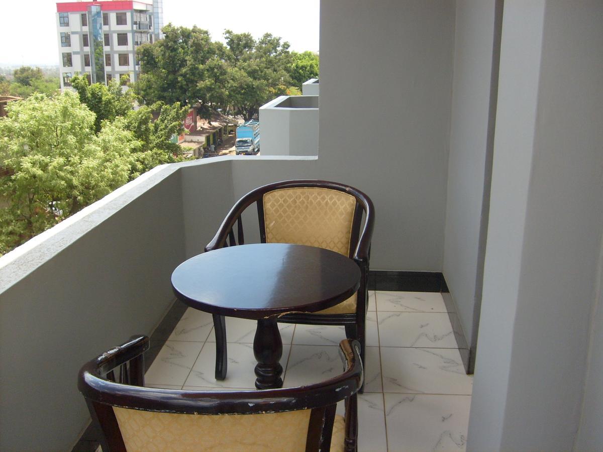 Panama Inn Моші Екстер'єр фото