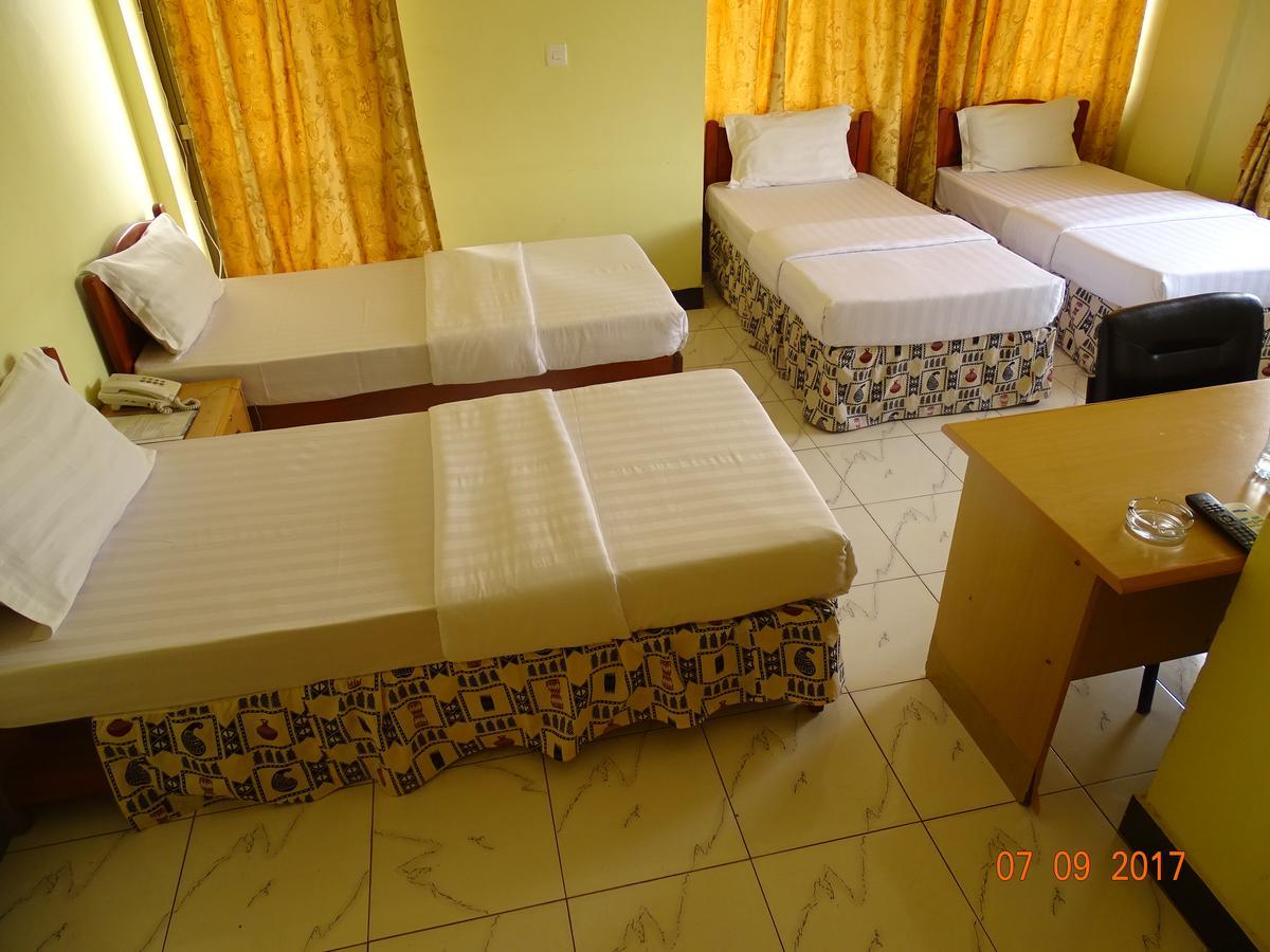 Panama Inn Моші Екстер'єр фото